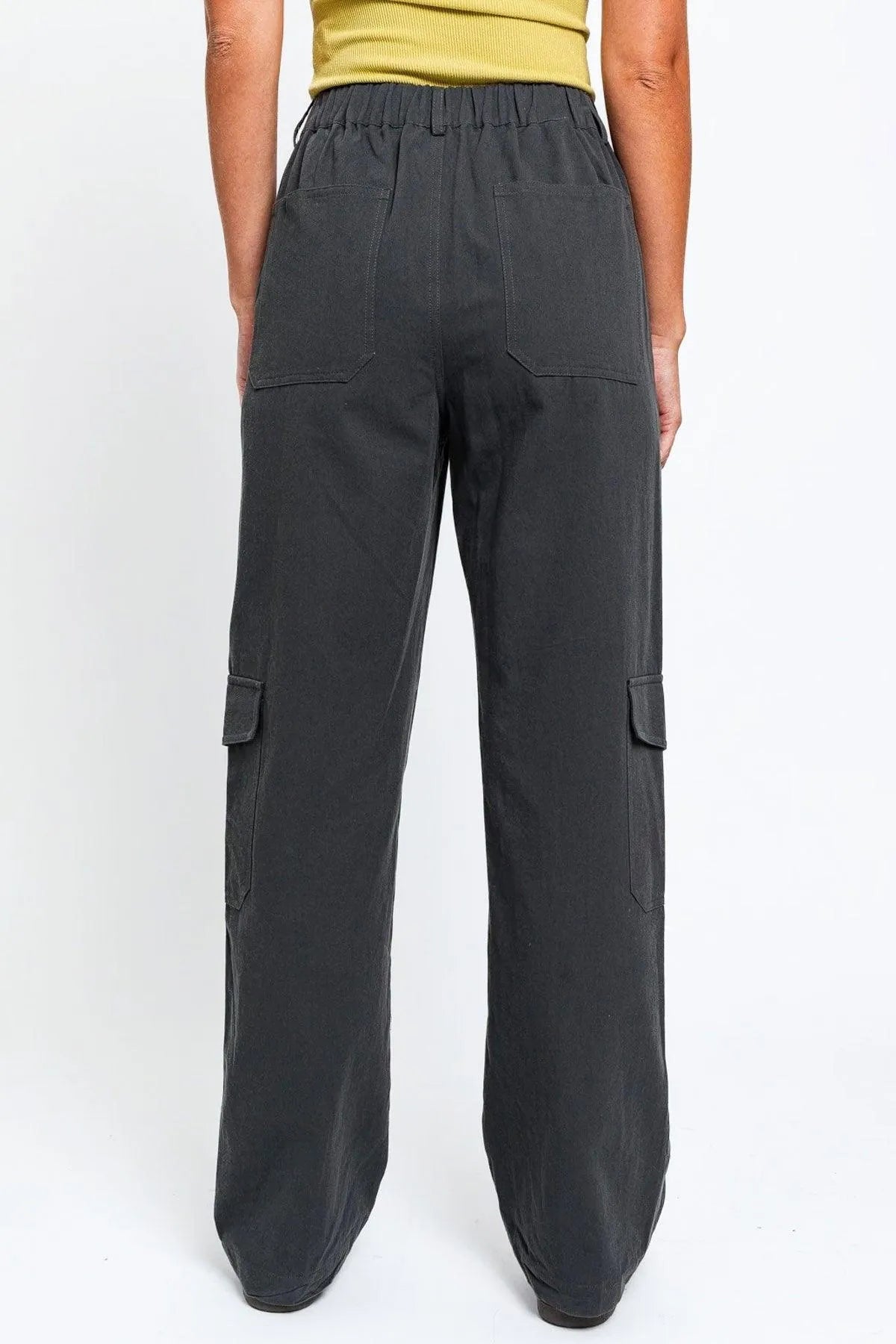 Chic High-Waisted Wide-Leg Cargo Pants