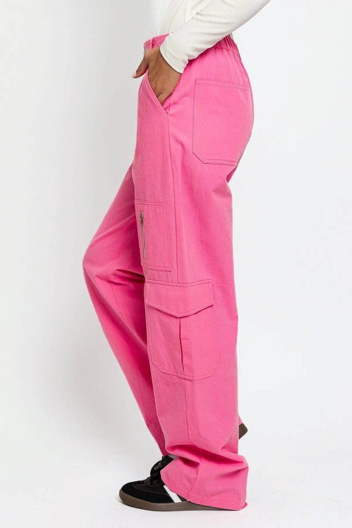 Chic High-Waisted Wide-Leg Cargo Pants